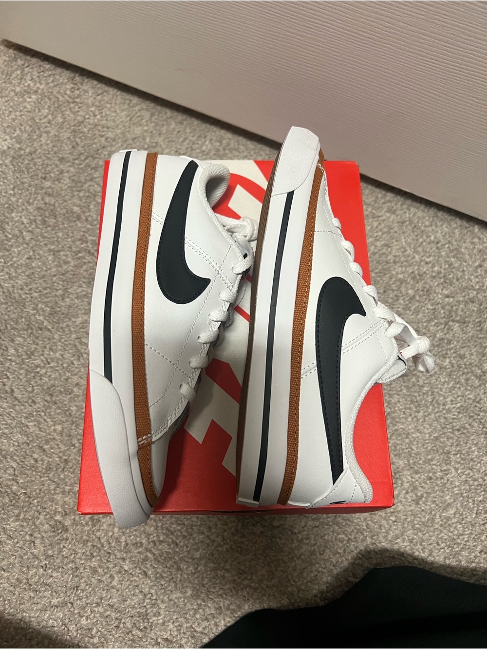 Nike Court Legacy Sneakers – Women’s 5